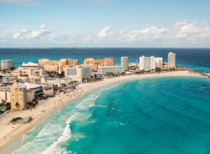 5 playas en Cancún para ir con tus amigos